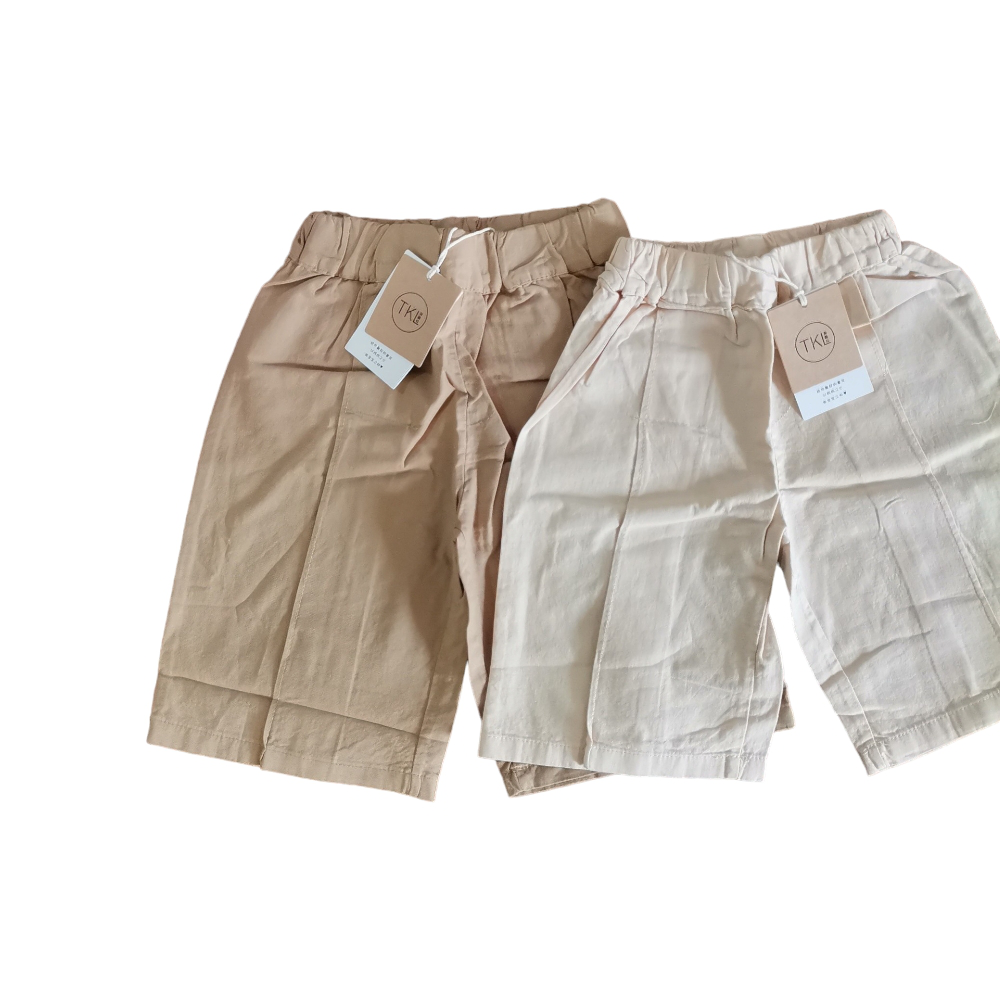 شلوارک کتان دخترانه وارداتی بچه گانه | راحتی و شیکی برای کودکان 3 تا 8 سال کد 1533 1 لباس سنتر شلوارک کتان وارداتی بچه گانه | شیک دخترانه جنس تضمینی