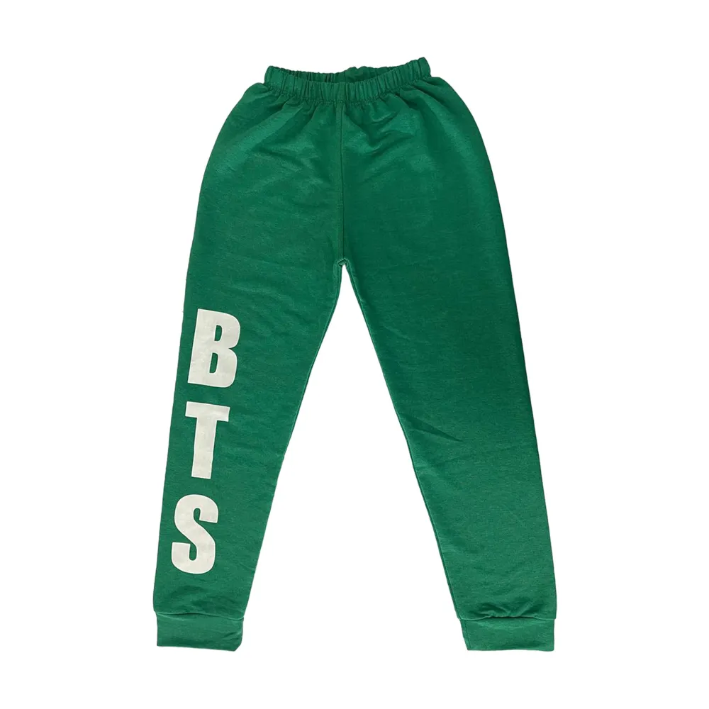 لباس گرم زمستانه دخترانه 9 لباس سنتر 0a875325daa06b691a08e3cbfc6b8cbf لباس سنتر فروشگاه اینترنتی لباس سنتر با هدف فروش بهترین لباس های زنانه و مردانه و بچگانه همواره در تلاش می باشد که رضایت خاطر شما را فراهم نماید.