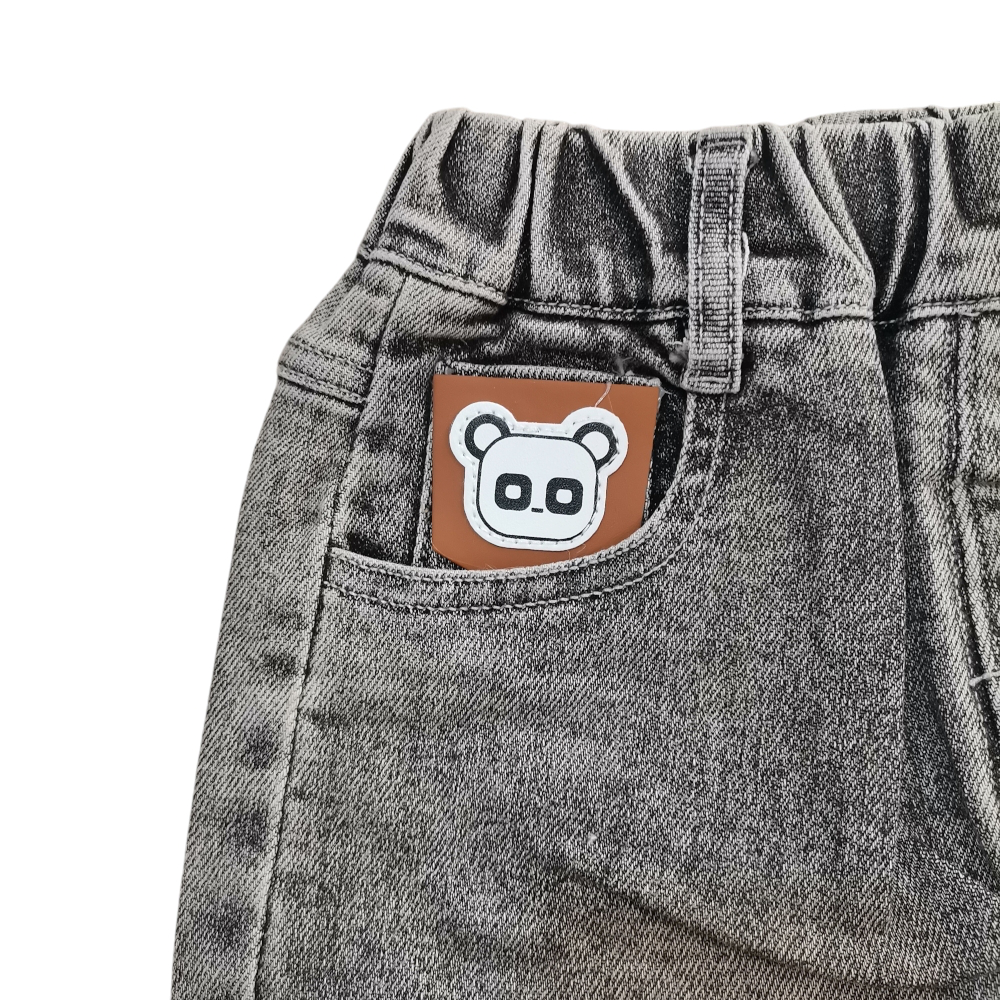 شلوار جین مام فیت نقلی | بچگانه شیک پسرانه و دخترانه جنس تضمینی کد 1581 2 لباس سنتر شلوار جین مام فیت نقلی | بچگانه شیک پسرانه و دخترانه جنس تضمینی